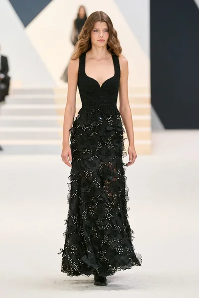 Look 37